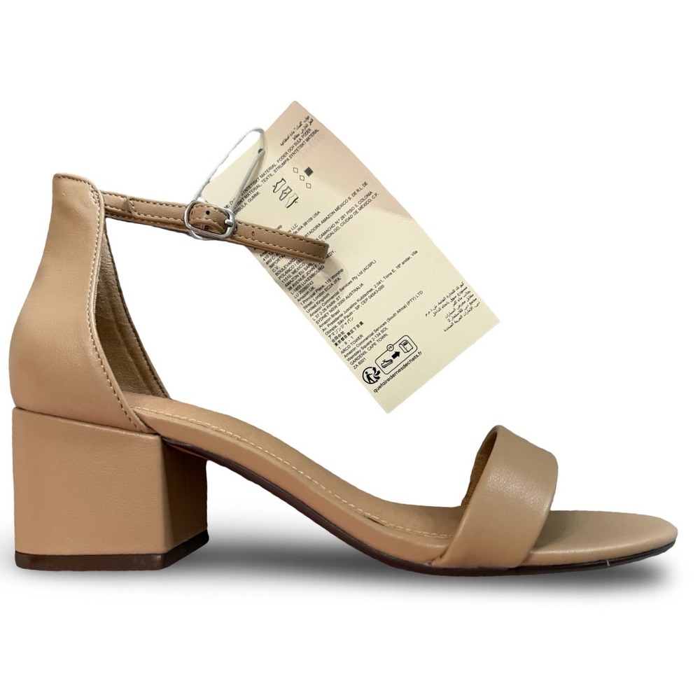 Amazon Essentials Nola Women Beige Faux Leather Two Strap Block Heel Sandal Sz 9